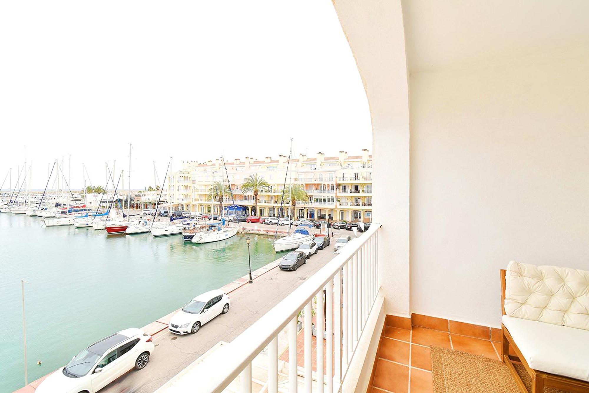 Expoholidays - Puerto Deportivo La Goleta Almerimar Bagian luar foto